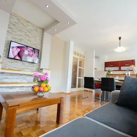 Ana 4+2 Apartment *
